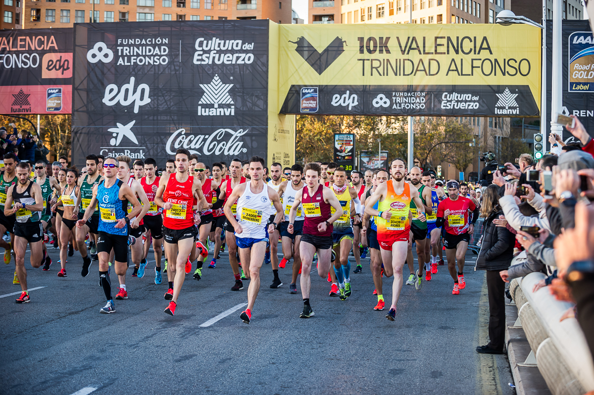 Start of the 10-km Valencia Trinidad Alfonso Race