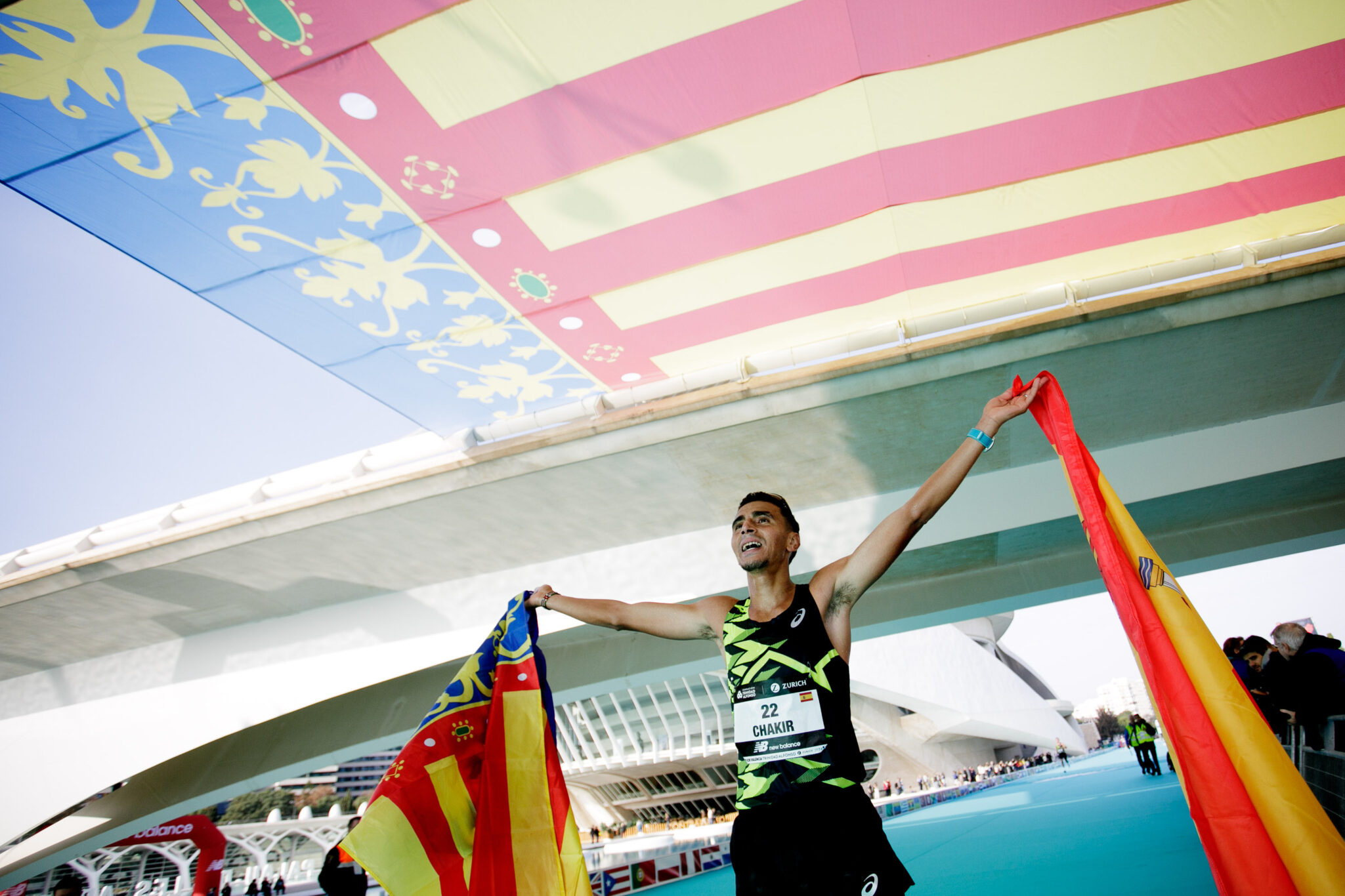 runpedia_Sebastian Sawe logra la mejor marca mundial del año (2:02:05) en el Maratón Valencia más emotivo.